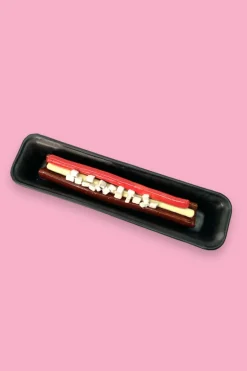 Frikandel Speciaal - Vrolijke Famkes