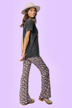 Pants Nadine Ditzy Flower Flare - Colourful Rebel