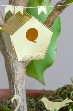 Tiny Birdhouse